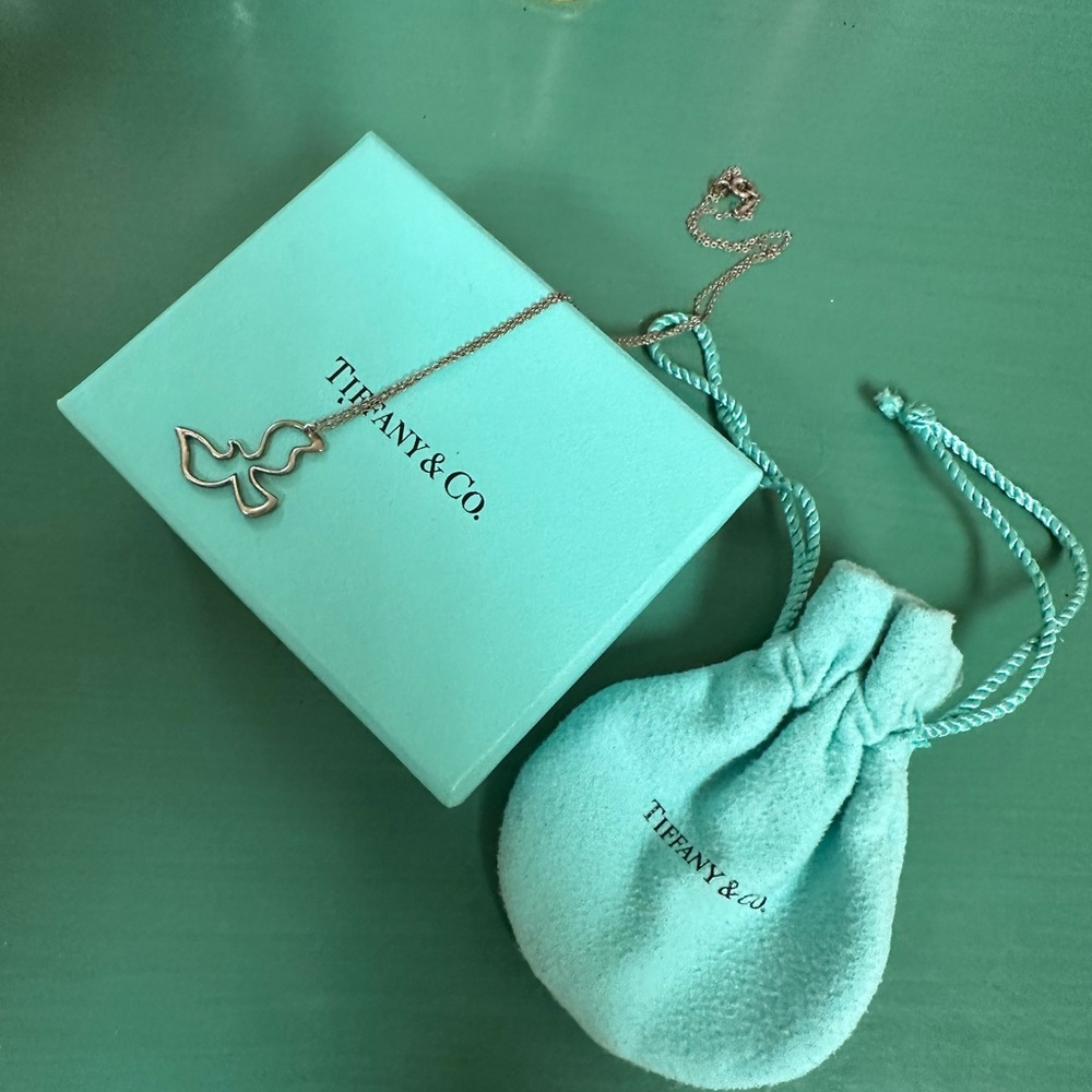 Tiffany & Co 925 silver dove necklace